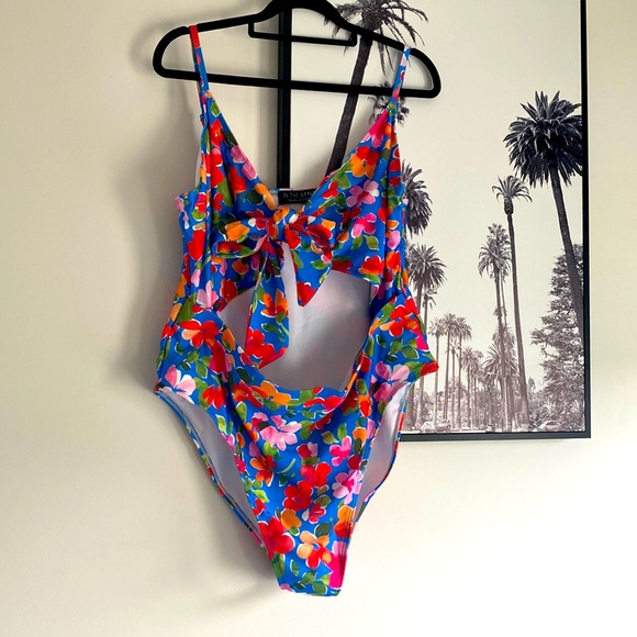 In the Style Other - Floral tie front swimsuit by celeb Jac Jossa for In the style plus size 18 new